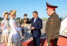 Azərbaycanın müdafiə naziri Belarusa rəsmi səfər edib Azərbaycanın müdafiə naziri general-polkovnik Zakir Həsənov Belarusa rəsmi səfər edib