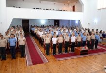 Azərbaycan Ordusunda müxtəlif xarici dillər üzrə təşkil olunmuş kursların buraxılış mərasimi keçirilib Milli Müdafiə Universitetinin (MMU) Hərbi İdarəetmə İnstitutunun (Hİİ) Xarici dil mərkəzində müxtəlif dillər üzrə intensiv kursların buraxılış mərasimi