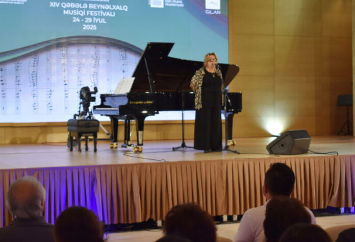 Qəbələ festivalında Üzeyir Hacıbəylinin 140 illiyinə həsr edilmiş konsert təqdim olunub