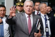 Kolumbiyanın keçmiş prezidenti 12 ilini evində keçirəcək Kolumbiyanın keçmiş prezidenti Alvaro Uribe