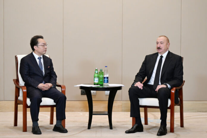 Azərbaycan Respublikasının Prezidenti İlham Əliyev avqustun 31-də Çinin Tiencin şəhərində "CETC" (“China Electronics Technology Group Corporation”) korporasiyasının baş direktoru Cu Pen ilə görüşüb