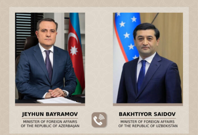 Azərbaycan Respublikasının xarici işlər naziri Ceyhun Bayramov və Özbəkistan Respublikasının xarici işlər naziri Baxtiyor Saidov