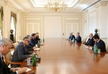 Prezident İlham Əliyev Böyük Britaniya və Şimali İrlandiya Birləşmiş Krallığının dövlət nazirini qəbul edib Azərbaycan Respublikasının Prezidenti İlham Əliyev avqustun 25-də Böyük Britaniya və Şimali İrlandiya Birləşmiş Krallığının Avropa, Şimali Amerika və xaricdəki ərazilər üzrə dövlət naziri Stiven Doutini qəbul edib