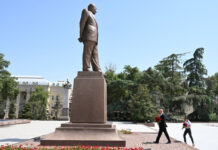 Prezident İlham Əliyev və birinci xanım Mehriban Əliyeva Gəncə şəhərində olublar Prezident İlham Əliyev və birinci xanım Mehriban Əliyeva Gəncə şəhərində olublar