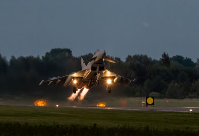 “Typhoon” qırıcıları “Typhoon” qırıcıları
