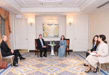 Heydər Əliyev Fondunun vitse-prezidenti Leyla Əliyeva Nyu-Yorkda Sloveniya Prezidentinin həyat yoldaşı Ales Musarla görüşüb Heydər Əliyev Fondunun vitse-prezidenti Leyla Əliyeva Nyu-Yorkda Sloveniya Prezidentinin həyat yoldaşı Ales Musarla görüşüb