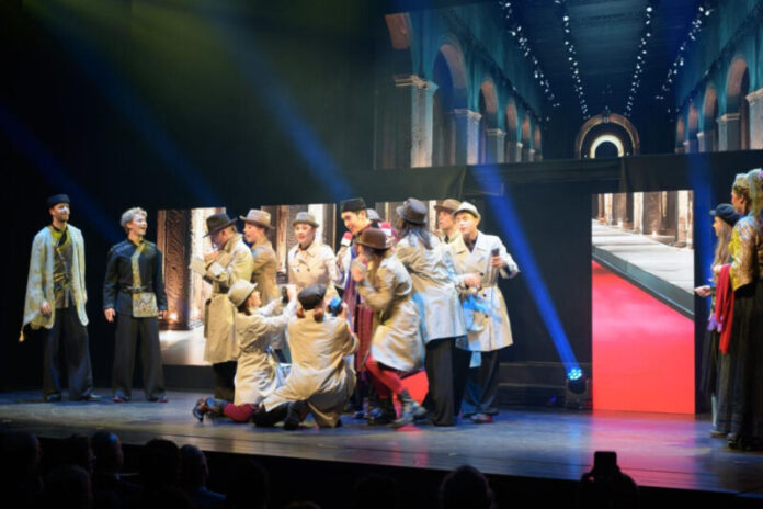 “Arşın mal alan” “Arşın mal alan”