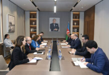 Türkiyə xarici işlər nazirinin müavini Azərbaycan-Ermənistan normallaşma prosesi barədə məlumatlandırılıb Oktyabrın 27-də Azərbaycanın xarici işlər naziri Ceyhun Bayramov Türkiyə xarici işlər nazirinin müavini Ayşe Berris Ekinci ilə görüşüb