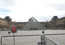 Luvr muzeyindən oğurluqla bağlı iki nəfər saxlanılıb Luvr muzeyi