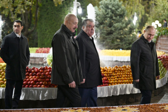 Prezident İlham Əliyev Düşənbədə MDB dövlət başçılarının qeyri-rəsmi şam yeməyində iştirak edib