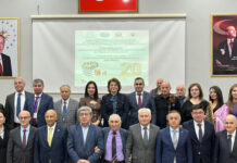 Qarsda Azərbaycan Türkcəsi və Ədəbiyyatı ixtisasının 20 illik yubileyi qeyd olunub Qars şəhərində fəaliyyət göstərən Qafqaz Universitetində Müasir Türk Ləhcələri və Ədəbiyyatı bölməsinin Azərbaycan türkcəsi və ədəbiyyatı ixtisasının 20 illik yubileyinə həsr olunan elmi simpozium