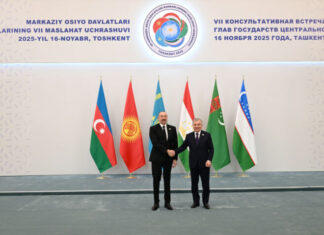 Prezident İlham Əliyev Daşkənddəki Konqres Mərkəzinə gəlib Azərbaycan Respublikasının Prezidenti İlham Əliyev Özbəkistanın paytaxtı Daşkənddə Mərkəzi Asiya Dövlət Başçılarının 7-ci Məşvərət Görüşündə iştirak etmək üçün Konqres Mərkəzinə gəldi