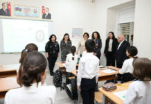 Heydər Əliyev Fondunun vitse-prezidenti Leyla Əliyeva Bülbül adına Orta İxtisas Musiqi Məktəbində olub Heydər Əliyev Fondunun vitse-prezidenti Leyla Əliyeva Bülbül adına Orta İxtisas Musiqi Məktəbində olub