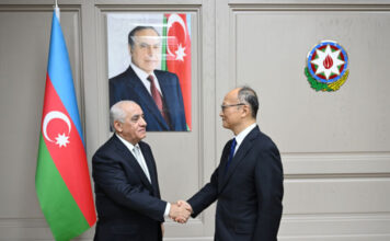 Baş nazir Əli Əsədov Asiya İnkişaf Bankının prezidenti ilə görüşüb Azərbaycan Respublikasının Baş naziri Əli Əsədov noyabrın 14-də Asiya İnkişaf Bankının prezidenti Masato Kanda ilə görüşüb