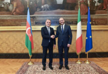 Azərbaycanla İtaliya arasında əməkdaşlıq məsələləri müzakirə olunub Xarici işlər naziri Ceyhun Bayramov İtaliyaya rəsmi səfəri çərçivəsində İtaliya Respublikası Parlamentinin Deputatlar Palatasının sədri Lorenzo Fontana ilə görüşüb