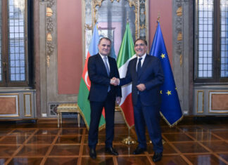 Ceyhun Bayramov İtaliya Senatının sədri ilə görüşüb Xarici işlər naziri Ceyhun Bayramov İtaliya Respublikasına rəsmi səfəri çərçivəsində İtaliya Senatının sədri İqnasio La Russa ilə görüşüb
