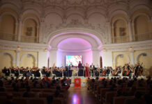 Filarmoniyada Azərbaycan-Türkiyə qardaşlığına həsr olunan musiqi axşamı Filarmoniyada Azərbaycan-Türkiyə qardaşlığına həsr olunan musiqi axşamı