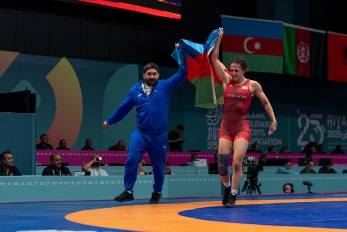 Azərbaycanın qadın güləşçisi Jalə Əliyeva Azərbaycanın qadın güləşçisi Jalə Əliyeva