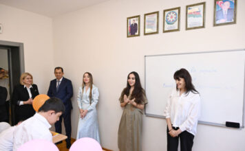 Heydər Əliyev Fondunun vitse-prezidenti Leyla Əliyeva Lənkəranda internat məktəbində olub Heydər Əliyev Fondunun vitse-prezidenti Leyla Əliyeva Lənkəranda internat məktəbində olub