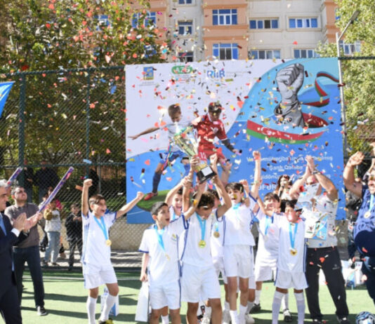 Bakının abad məhəllələrində minifutbol yarışları başa çatıb minifutbol