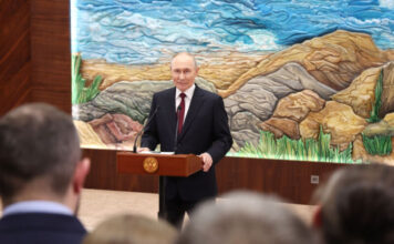 Putin: Rusiya və Ukrayna xüsusi xidmət orqanları daim əlaqə saxlayır Rusiya Prezidenti Vladimir Putin