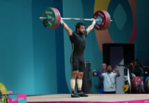 Azərbaycanlı ağırlıqqaldıran İslamiadada üç medal qazanıb Azərbaycanlı ağırlıqqaldıran İsa Rüstəmov