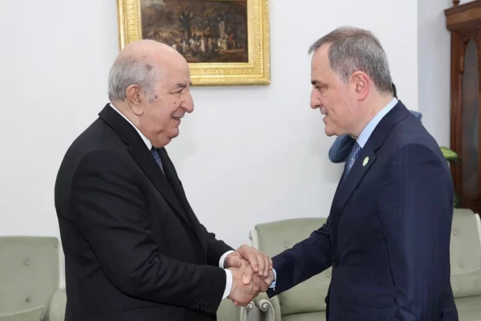 Azərbaycanın xarici işlər naziri Ceyhun Bayramov Əlcəzairə rəsmi səfəri çərçivəsində bu ölkənin prezidenti Əbdülməcid Tebbun tərəfindən qəbul edilib Azərbaycanın xarici işlər naziri Ceyhun Bayramov Əlcəzairə rəsmi səfəri çərçivəsində bu ölkənin prezidenti Əbdülməcid Tebbun tərəfindən qəbul edilib
