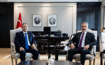 Ankarada Türkiyə-Azərbaycan əməkdaşlığının gücləndirilməsi məsələləri müzakirə edilib Azərbaycan Respublikası Prezidentinin xüsusi tapşırıqlar üzrə nümayəndəsi Xələf Xələfov Türkiyəyə səfər edərək, qardaş ölkənin xarici işlər naziri Hakan Fidan, Türkiyə Prezidentinin baş müşaviri Akif Çağatay Kılıç və xarici işlər nazirinin müavini Berris Ekinci ilə görüşlər keçirib