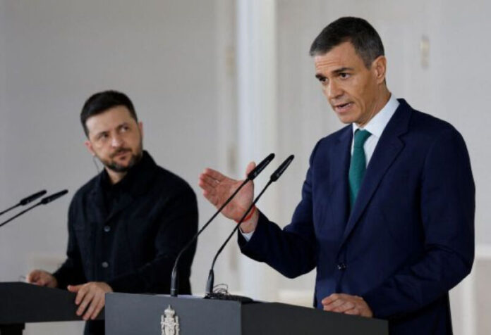 İspaniyanın Baş naziri Pedro Sançes Madriddə Ukrayna Prezidenti Volodimir Zelenski ilə birgə mətbuat konfransı İspaniyanın Baş naziri Pedro Sançes Madriddə Ukrayna Prezidenti Volodimir Zelenski ilə birgə mətbuat konfransı