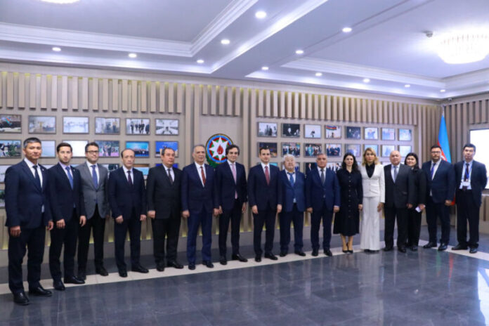 Türk Ədliyyə Təlim Şəbəkəsinə üzv ölkələrin nümayəndələri ilə Baş Prokurorluqda görüş keçirilib Türk Ədliyyə Təlim Şəbəkəsinə üzv ölkələrin nümayəndələri ilə Baş Prokurorluqda görüş keçirilib