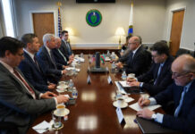 Azərbaycanla ABŞ arasında enerji əməkdaşlığının yeni mərhələyə yüksəldilməsi müzakirə edilib Vaşinqtonda səfərdə olan energetika naziri Pərviz Şahbazov Amerika Birləşmiş Ştatlarının (ABŞ) energetika naziri Kris Rayt, ticarət nazirinin köməkçisi və Xarici Ticarət Xidmətinin baş direktoru Devid L.Foqel və Ağ Evin Milli Enerji Üstünlüyü Şurasının icraçı direktoru Jarrod Agen ilə görüşlər keçirib