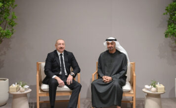 Azərbaycan Prezidenti İlham Əliyev Əbu-Dabidə Birləşmiş Ərəb Əmirliklərinin Prezidenti ilə görüşüb, bir sıra tədbirlərdə iştirak edib Əbu-Dabidə Azərbaycan Respublikasının Prezidenti İlham Əliyevin Birləşmiş Ərəb Əmirliklərinin Prezidenti Şeyx Məhəmməd bin Zayed Al Nəhyan ilə görüşü