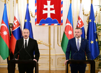 Azərbaycan və Slovakiya prezidentləri mətbuata bəyanatlarla çıxış ediblər Azərbaycan və Slovakiya prezidentləri mətbuata bəyanatlarla çıxış ediblər