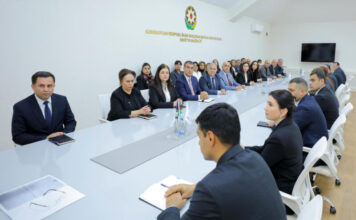 Naxçıvanda yeni təyin olunmuş səhiyyə nazirinin müavini kollektivə təqdim edilib Dekabrın 1-də Naxçıvan Muxtar Respublikası Ali Məclisi sədrinin Sərəncamı ilə Naxçıvan Muxtar Respublikasının səhiyyə nazirinin müavini vəzifəsinə təyin edilmiş, nazir vəzifələrini müvəqqəti icra edən Rəşadət Nabatov kollektivə təqdim olunub