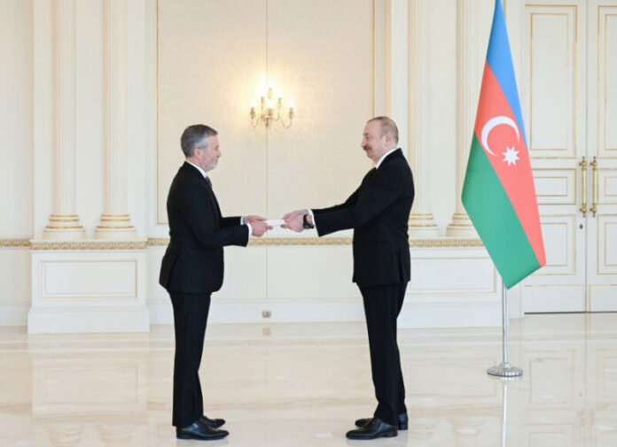 Azərbaycan Respublikasının Prezidenti İlham Əliyev yanvarın 30-da Norveç Krallığının ölkəmizdə yeni təyin olunmuş fövqəladə və səlahiyyətli səfiri Andreas Qaarderi qəbul edib
