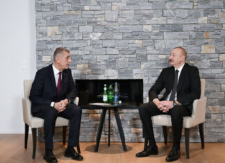 Prezident İlham Əliyev Davosda Çexiyanın Baş naziri ilə görüşüb Azərbaycan Respublikasının Prezidenti İlham Əliyev yanvarın 21-də Davosda Çex Respublikasının Baş naziri Andrey Babişlə görüşüb