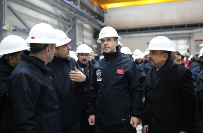 Türkiyənin enerji və təbii sərvətlər naziri Alparslan Bayraktar