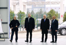 Prezident İlham Əliyev Sumqayıt Sənaye Parkında güzgü vərəqələrin istehsalı zavodunun açılışında iştirak edib Prezident İlham Əliyev Sumqayıt Sənaye Parkında güzgü vərəqələrin istehsalı zavodunun açılışında iştirak edib