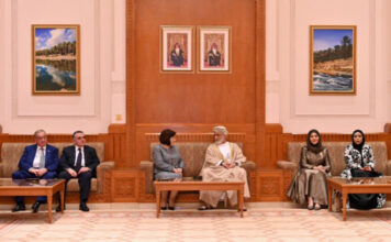 Milli Məclisin sədri Oman Sultanlığı Dövlət Şurasının sədri ilə görüşüb Milli Məclisin sədri Sahibə Qafarova Oman Sultanlığına rəsmi səfəri çərçivəsində Oman Sultanlığı Dövlət Şurasının sədri Şeyx Əbdülməlik Al Xəlili ilə görüşüb