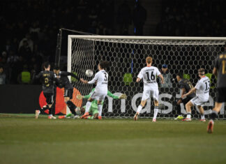 Çempionlar Liqası: “Qarabağ” “Ayntraxt”a son dəqiqədə vurduğu qolla qalib gəlib "Qarabağ" "Ayntraxt"