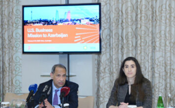 Səfirlik: ABŞ Ticarət Palatası Azərbaycana ilk biznes missiyasını uğurla başa çatdırıb Səfirlik: ABŞ Ticarət Palatası Azərbaycana ilk biznes missiyasını uğurla başa çatdırıb
