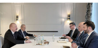 Prezident İlham Əliyev Münxendə “Oracle” korporasiyasının baş icraçı direktoru ilə görüşüb Azərbaycan Respublikasının Prezidenti İlham Əliyev fevralın 13-də Münxendə dünyada ən böyük proqram təminatı və bulud texnologiyaları şirkətlərindən biri olan ABŞ-ın “Oracle” korporasiyasının baş icraçı direktoru Mayk Sisiliya ilə görüşüb