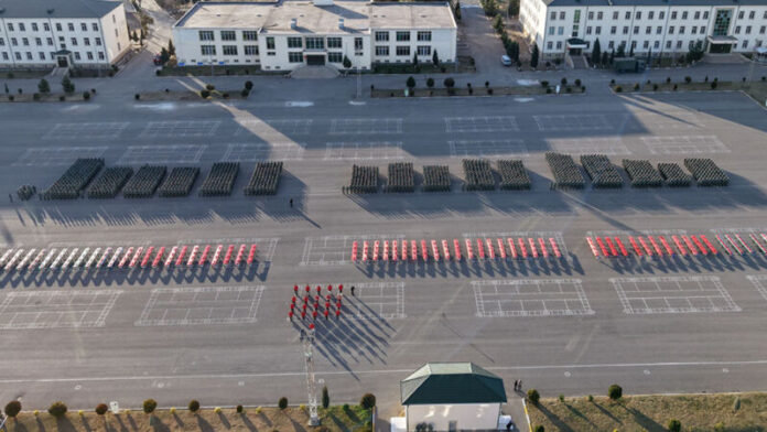 Azərbaycan Ordusunda andiçmə mərasimləri keçirilib