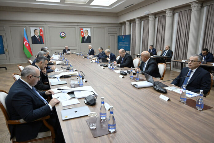 İqtisadi Şuranın növbəti iclası keçirilib İqtisadi Şuranın növbəti iclası keçirilib