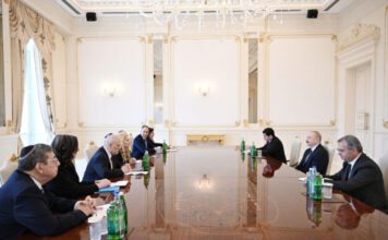 Prezident İlham Əliyev ABŞ-ın Əsas Amerika Yəhudi Təşkilatlarının Prezidentləri Konfransının nümayəndə heyətini qəbul edib Azərbaycan Respublikasının Prezidenti İlham Əliyev fevralın 9-da ABŞ-ın Əsas Amerika Yəhudi Təşkilatlarının Prezidentləri Konfransının sədri Betsi Berns Kornun rəhbərlik etdiyi nümayəndə heyətini qəbul edib