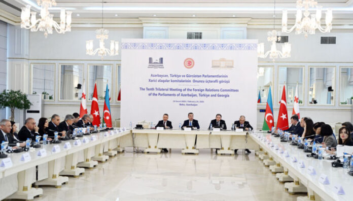 Azərbaycan, Türkiyə və Gürcüstan parlamentlərinin Xarici əlaqələr komitələrinin onuncu üçtərəfli iclası keçirilib Azərbaycan, Türkiyə və Gürcüstan parlamentlərinin Xarici əlaqələr komitələrinin onuncu üçtərəfli iclası keçirilib