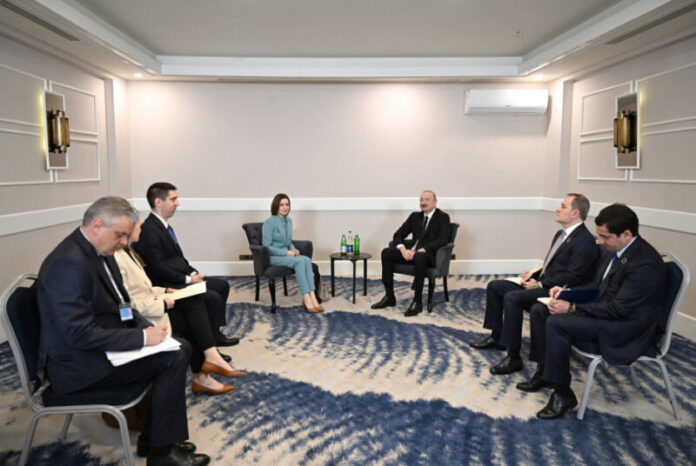 Moldova Respublikasının Prezidenti Maya Sandu və Azərbaycan Respublikasının Prezidenti İlham Əliyev Moldova Respublikasının Prezidenti Maya Sandu və Azərbaycan Respublikasının Prezidenti İlham Əliyev