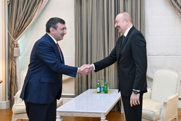 Azərbaycan Respublikasının Prezidenti İlham Əliyev aprelin 2-də Türkiyə Respublikasının Vitse-prezidenti Cevdet Yılmazın başçılıq etdiyi nümayəndə heyətini qəbul edib Azərbaycan Respublikasının Prezidenti İlham Əliyev aprelin 2-də Türkiyə Respublikasının Vitse-prezidenti Cevdet Yılmazın başçılıq etdiyi nümayəndə heyətini qəbul edib