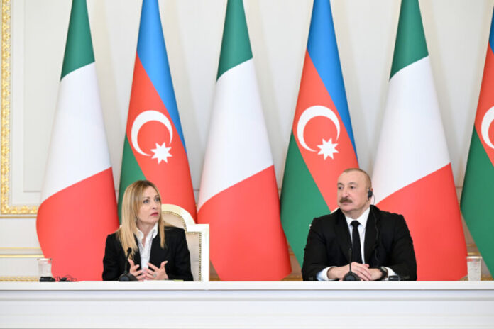 Azərbaycan Respublikasının Prezidenti İlham Əliyev və İtaliya Respublikası Nazirlər Şurasının sədri Ciorcia Meloni mətbuata bəyanatlarla çıxış ediblər Azərbaycan Respublikasının Prezidenti İlham Əliyev və İtaliya Respublikası Nazirlər Şurasının sədri Ciorcia Meloni mətbuata bəyanatlarla çıxış ediblər