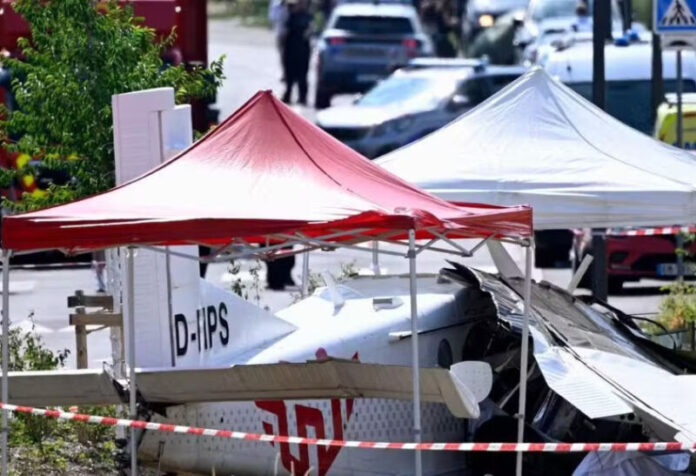 Fransada mülki təyyarə qəzası
